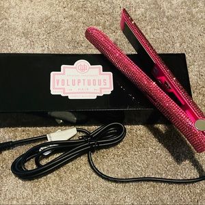Go Voluptuous Hair Pink Flat Iron
